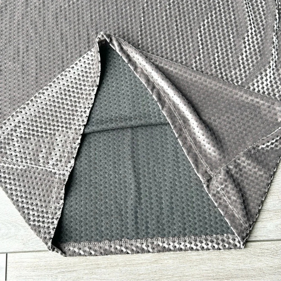 Zara Soft Smooth Velvet Zic Zac Textured Dolman Sleeve Tunics - Picture 11 of 11